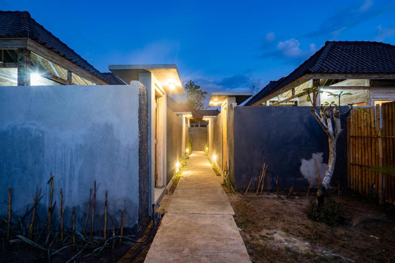 Lembongan Summer Bed and Breakfast Buitenkant foto