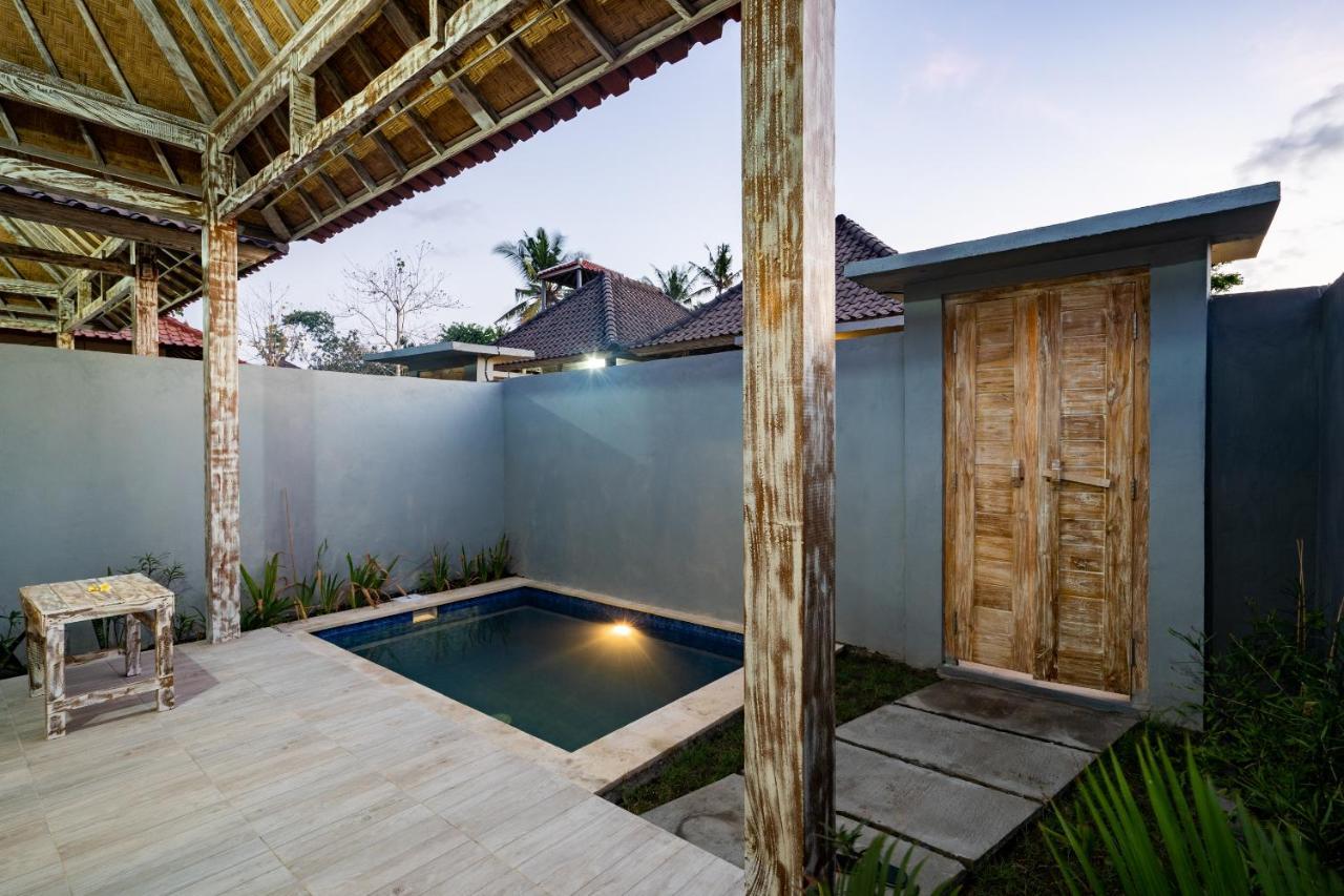 Lembongan Summer Bed and Breakfast Buitenkant foto